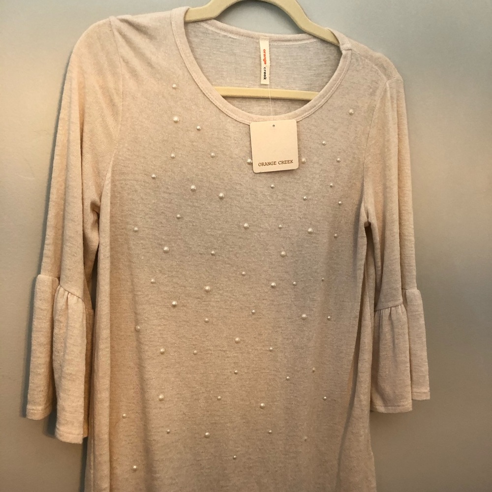 Roolee cream flutter sleeve top, NWT size M